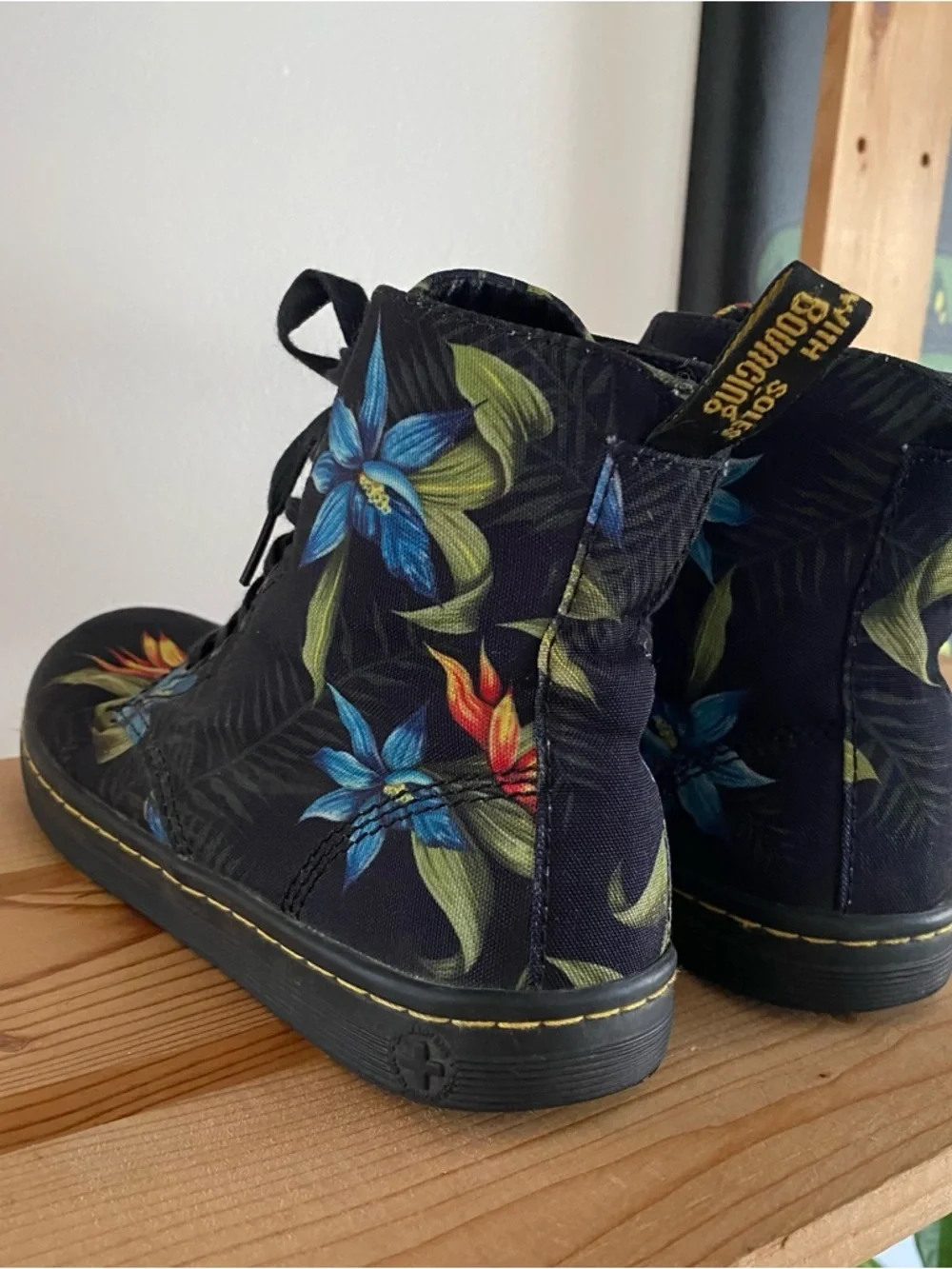 Dr. Martens Doc Martens Hackney Tropical Floral High Top Canvas Boots 6